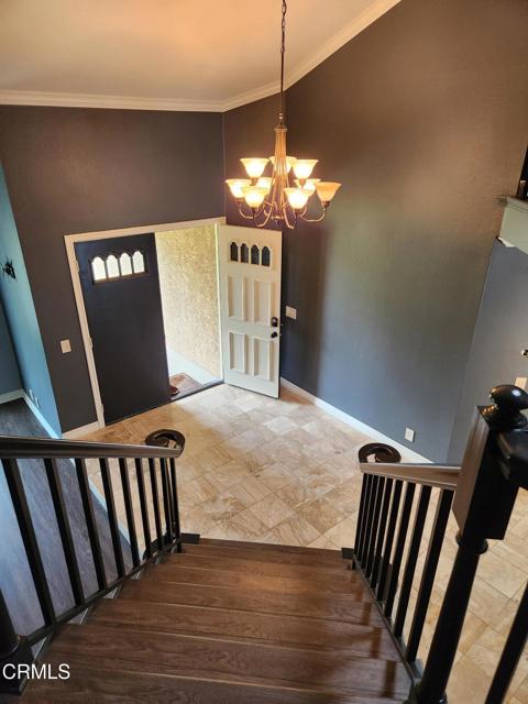 13644 Deering Lane, Moorpark CA: https://media.crmls.org/mediaz/6220b878-71b6-42db-9913-fe12a8629162.jpg