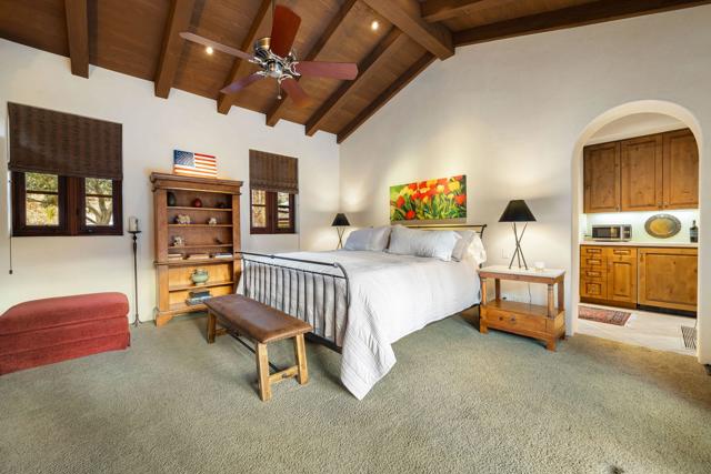 77205 Loma Vista, La Quinta CA: https://media.crmls.org/mediaz/6220f2b9-2155-4f0c-9cc3-28cbbf953398.jpg