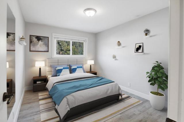 988 S Arnold Way, Half Moon Bay CA: https://media.crmls.org/mediaz/622264cd-e4c1-4f5e-a0a5-5e3782ff4519.jpg