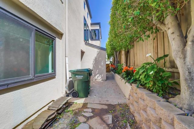 Detail Gallery Image 59 of 66 For 170 Jupiter St a,  Encinitas,  CA 92024 - 4 Beds | 3 Baths
