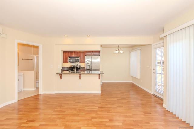 Image 6 of 27 For 5252 Balboa Arms Dr  #155
