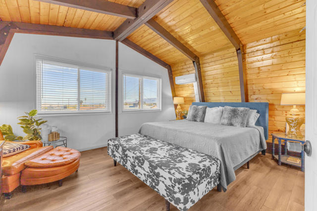 71915 Samarkand Drive, 29 Palms CA: https://media.crmls.org/mediaz/62236dd6-6bc7-4ec5-9f6a-ab835203abad.jpg