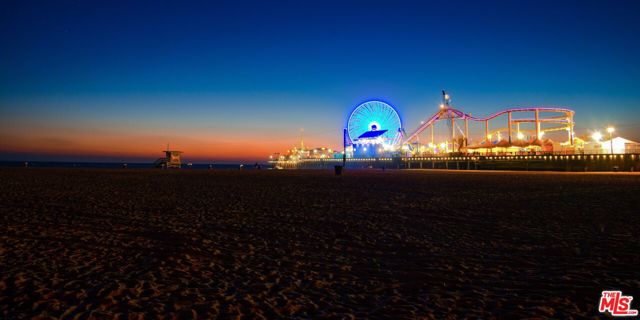 737 Pier Avenue, Santa Monica CA: https://media.crmls.org/mediaz/62244c0e-2f3b-4b62-b785-45a5dfd38627.jpg