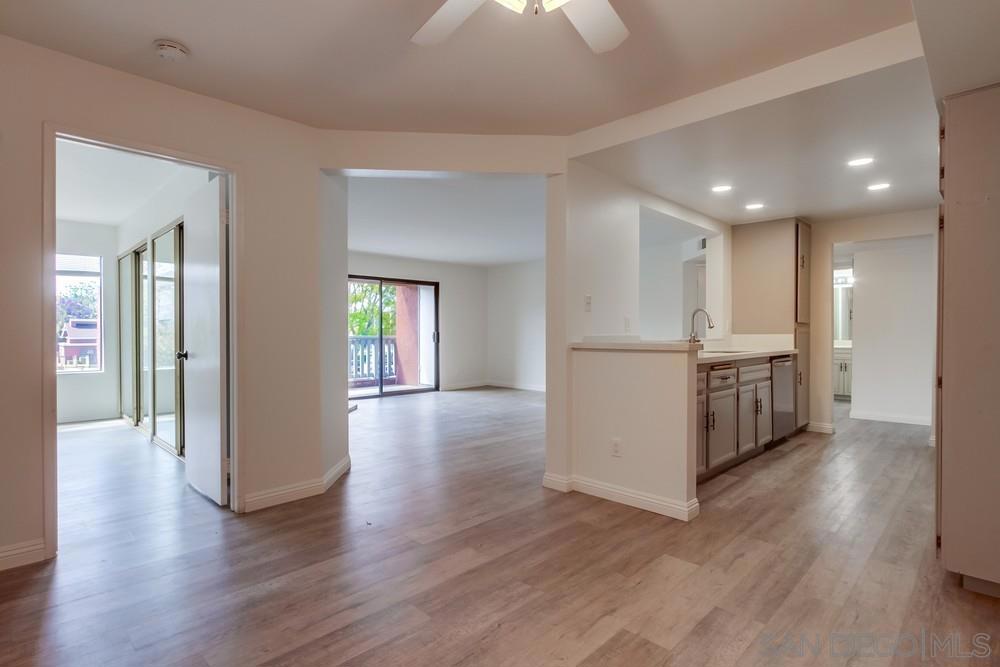 1030 Washington Ave - photo 6