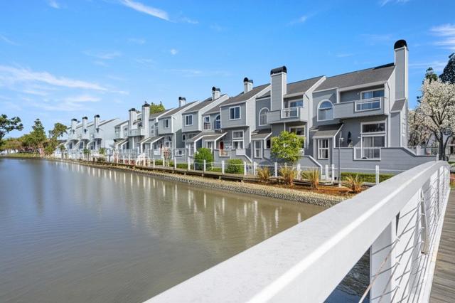 873 Boardwalk Place,  CA: https://media.crmls.org/mediaz/6224ccf7-f814-4684-9f5d-d6ee84cfa096.jpg