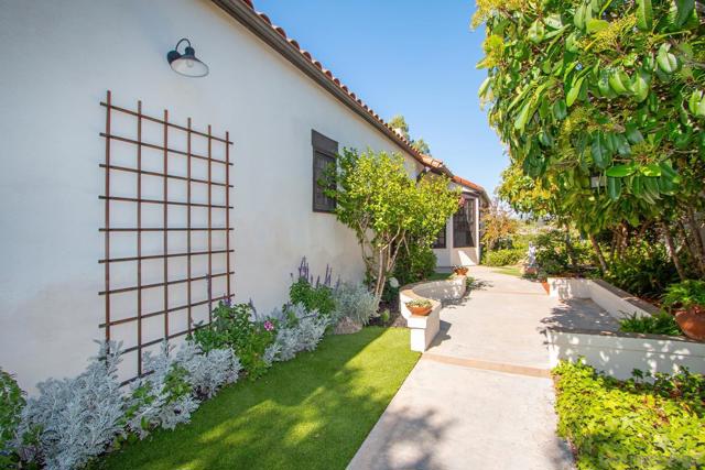 Image 5 of 65 For 17735 Devereux Rd