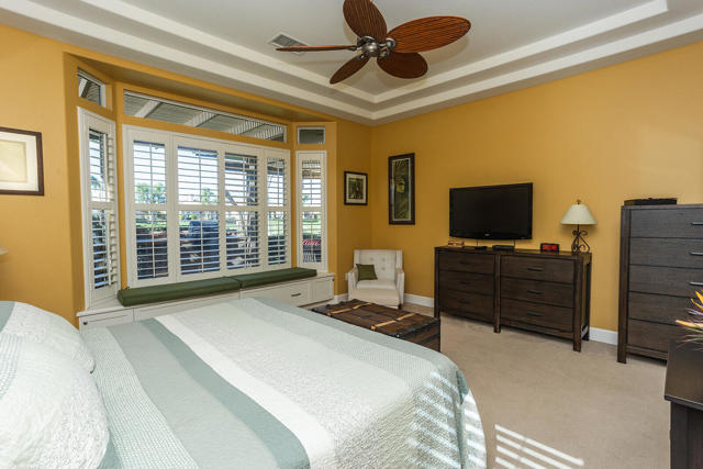 43363 N Heritage Palms Drive, Indio CA: https://media.crmls.org/mediaz/62252161-b543-4e27-9596-09dcf4071d7e.jpg