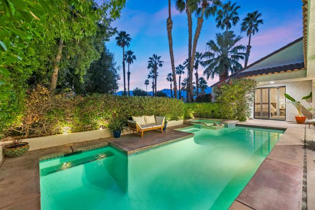 10605 Wimbledon Drive, Rancho Mirage CA: https://media.crmls.org/mediaz/6225367d-88f9-4c5c-9450-9f751c48399d.jpg