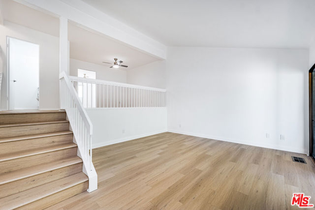 22323 ERWIN Street photo 4