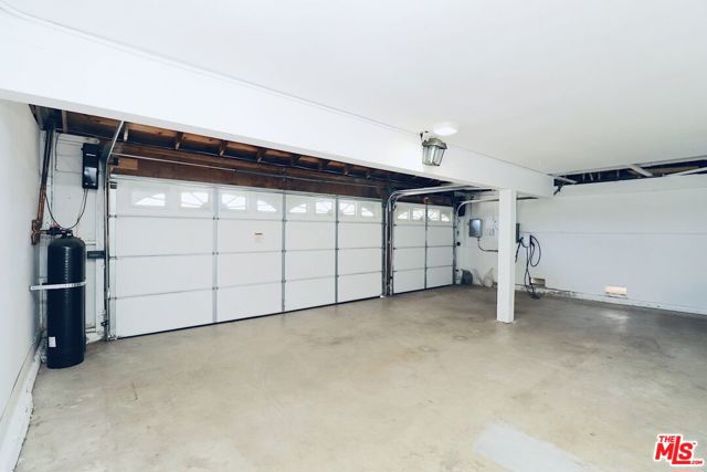 1995 Peaceful Hills Rd, Diamond Bar CA: https://media.crmls.org/mediaz/6225a185-8eb9-4702-a709-6388caa46d82.jpg