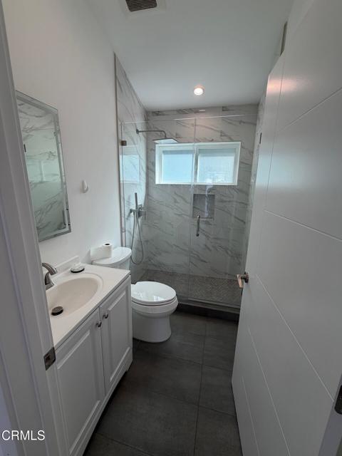 Detail Gallery Image 8 of 9 For 1298 N Dominion Ave, Pasadena,  CA 91104 - 2 Beds | 2 Baths