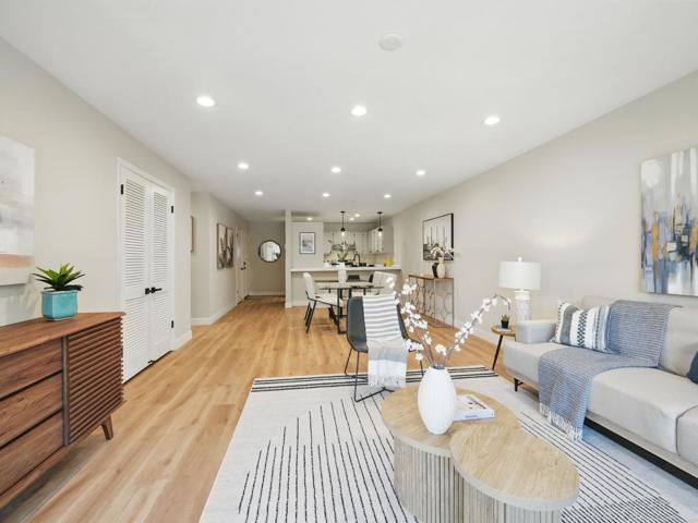 1685 Bayridge Way, San Mateo CA: https://media.crmls.org/mediaz/62269181-2a10-45b8-846a-d421b3645397.jpg