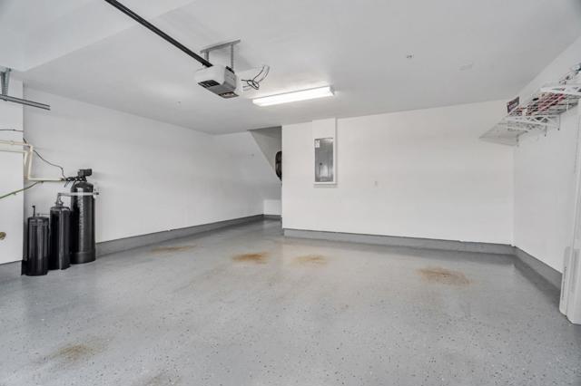 285 Wild Rose Way, Milpitas CA: https://media.crmls.org/mediaz/6226d072-8615-4065-9162-be29ff0c9d4e.jpg