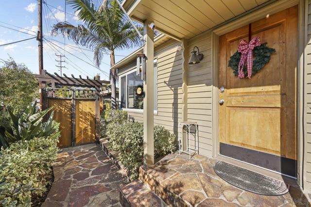 3830 Tennyson St, San Diego, California 92107, 3 Bedrooms Bedrooms, ,2 BathroomsBathrooms,Single Family Residence,For Sale,Tennyson St,250019023SD