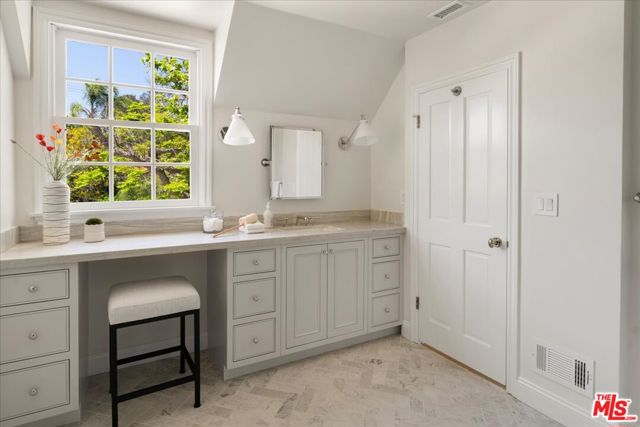 Drew Fenton | 404 S Westgate Avenue Los Angeles CA | MLS: 7143617