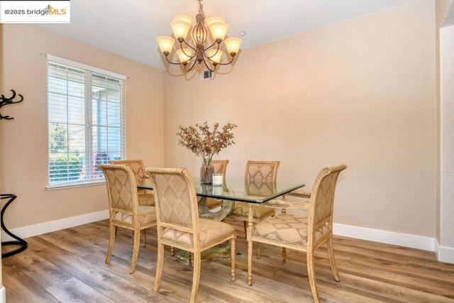 Image 7 of 49 For 1782 Anastasia Dr