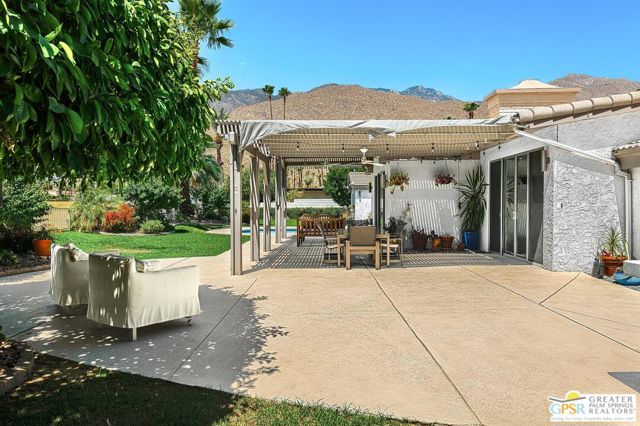 605 Sierra Way, Palm Springs, California 92264, 4 Bedrooms Bedrooms, ,1 BathroomBathrooms,Single Family Residence,For Sale,Sierra,24407569