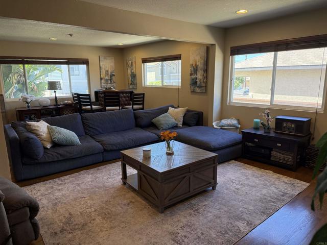 Large Living Room