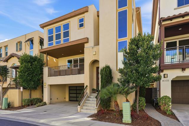 8337 Summit way, San Diego CA: https://media.crmls.org/mediaz/6229893f-9988-4e60-9935-7c144a0a06cf.jpg