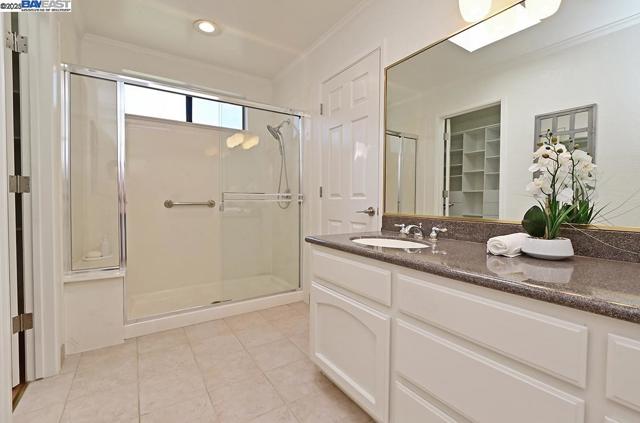 1492 Windsor Way, Livermore CA: https://media.crmls.org/mediaz/62299359-0642-4380-afed-486db673408f.jpg