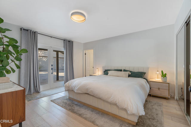 Detail Gallery Image 23 of 42 For 5200 Dahlia Dr, Los Angeles,  CA 90041 - 3 Beds | 3 Baths