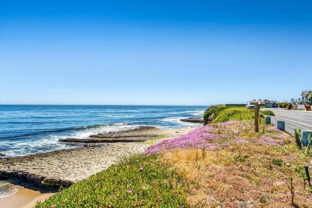 2395 Delaware Avenue, Santa Cruz CA: https://media.crmls.org/mediaz/6229dbca-49ba-490b-8888-ec87257d1286.jpg