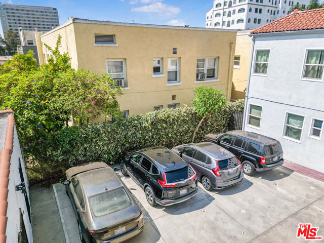 1944 Argyle Avenue, Los Angeles CA: https://media.crmls.org/mediaz/6229e3cf-c5e0-4dd5-a27d-a4249e885066.jpg
