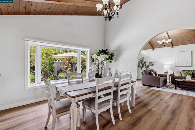 1838 Sunnyvale Ave, Walnut Creek CA: https://media.crmls.org/mediaz/622ab2fc-3772-45f8-9f2e-f5681c0344af.jpg
