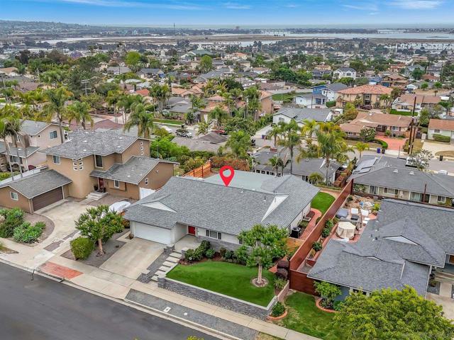 2238 Tokalon St, San Diego CA: https://media.crmls.org/mediaz/622af89e-3f83-43d9-8448-7bc02c754fb7.jpg