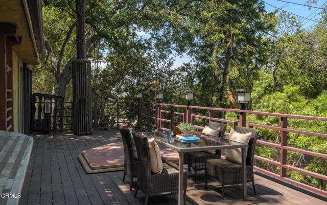 469 Sycamore Glen, Pasadena CA: https://media.crmls.org/mediaz/622beae2-8cb1-48af-bfe3-f7c7a5bacbb9.jpg