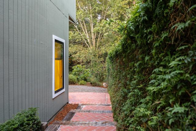 271 Dry Creek Road, Aptos CA: https://media.crmls.org/mediaz/622d0956-516a-4d34-adf2-b5e082c704ac.jpg