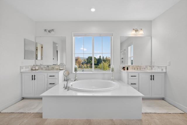 1360 Golden Eagle Drive, Morgan Hill CA: https://media.crmls.org/mediaz/622d2817-4a39-4e82-b0e6-74d2030e6309.jpg