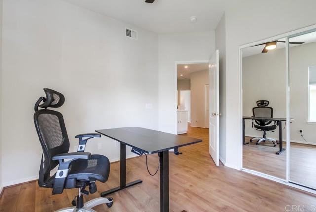 Detail Gallery Image 27 of 45 For 4455 Milano Way, Oceanside,  CA 92057 - 4 Beds | 2/1 Baths