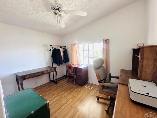 Detail Gallery Image 17 of 48 For 1815 Sweetwater Rd #155, Spring Valley,  CA 91977 - 3 Beds | 2 Baths