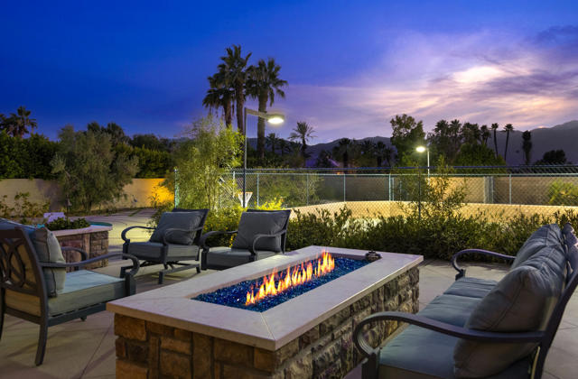 34777 Via Josefina, Rancho Mirage CA: https://media.crmls.org/mediaz/62320911-acdc-4feb-8d8d-7583801c29bd.jpg