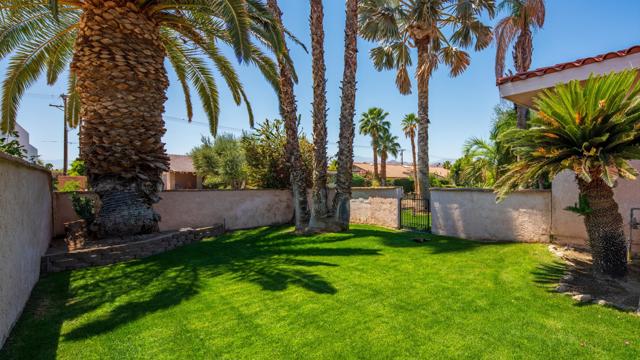 79755 Ryan Way, Bermuda Dunes CA: https://media.crmls.org/mediaz/62321e58-d5da-4cb2-baf3-f7f937fff0b8.jpg