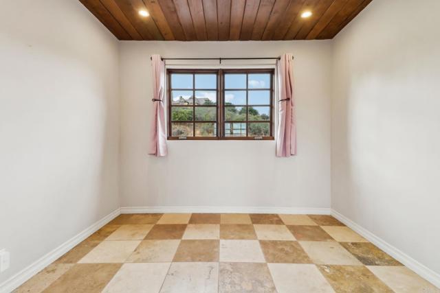 20530 Bexley Road, Jamul CA: https://media.crmls.org/mediaz/623355b3-2beb-4fcf-b1d6-d15b2e3506b3.jpg