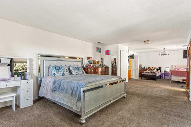 Detail Gallery Image 9 of 22 For 639 Starstone Dr, San Marcos,  CA 92078 - 3 Beds | 2 Baths