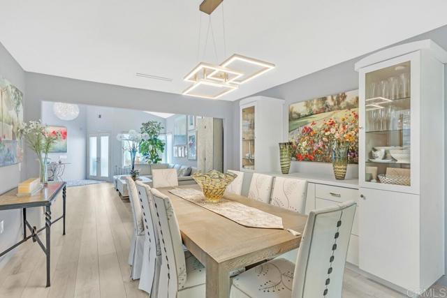 4125 PINDAR Way, Oceanside CA: https://media.crmls.org/mediaz/62360fa2-2046-42d9-aa2f-774e55805ee0.jpg