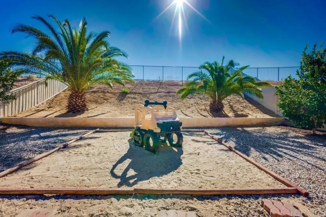 Detail Gallery Image 46 of 53 For 31933 Browning St, Murrieta,  CA 92563 - 5 Beds | 3 Baths