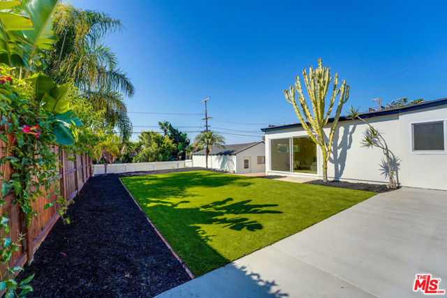1981 Wilbur Avenue, San Diego CA: https://media.crmls.org/mediaz/62395199-6311-4d77-89e4-e99e3a23f294.jpg