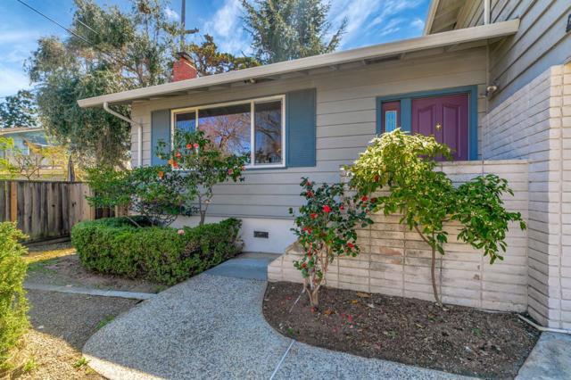1006 W Knickerbocker Drive, Sunnyvale CA: https://media.crmls.org/mediaz/62399666-14cd-40e2-b337-76e29307b4e8.jpg