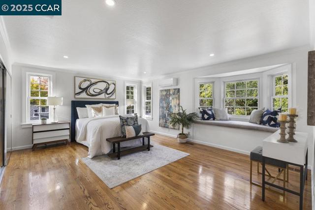 1806 Newell Ave, Walnut Creek CA: https://media.crmls.org/mediaz/6239f03a-af67-4d85-828d-88552f4af134.jpg