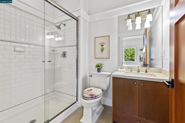 1754 Reliez Valley Rd, Lafayette CA: https://media.crmls.org/mediaz/623c6fc2-513a-4a73-bdb8-041fa154cd99.jpg
