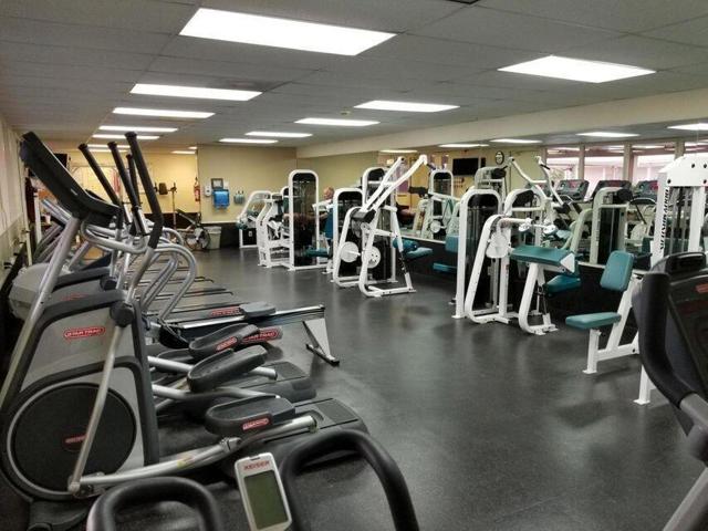 73851 Desert Greens S Drive, Palm Desert CA: https://media.crmls.org/mediaz/623c8689-1366-4f21-943c-dc5399863042.jpg