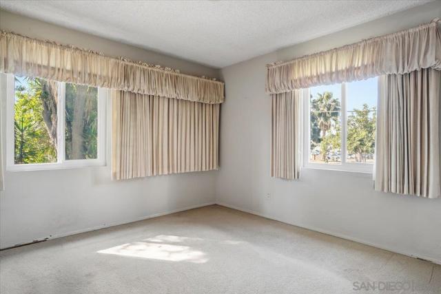 Image 22 of 44 For 3711 Racine  