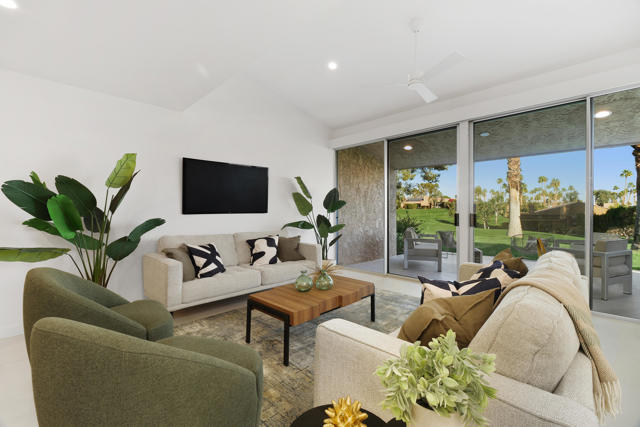 73450 Dalea Lane, Palm Desert CA: https://media.crmls.org/mediaz/623d59cb-9fd1-448a-b116-f34d6f22de86.jpg