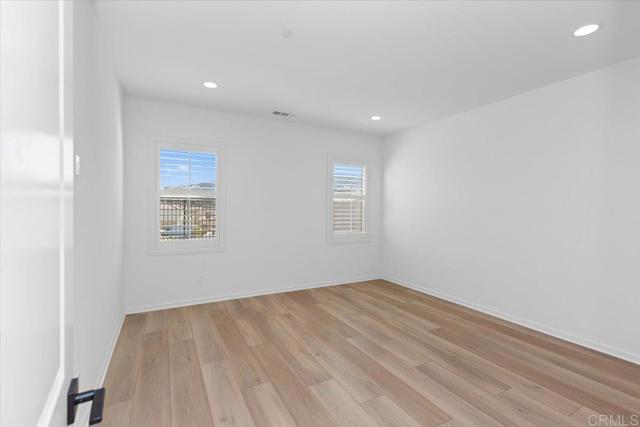 Image 20 of 40 For 1366 Topanga Drive