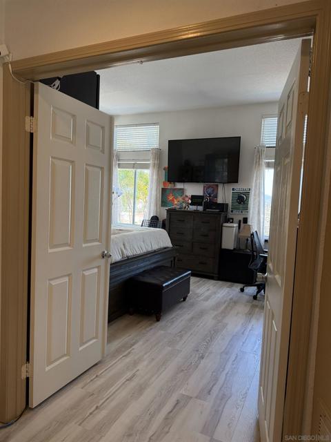 1676 W 11th Ave, Escondido CA: https://media.crmls.org/mediaz/623f9196-04f9-4a27-a1d4-dc7783f4a1ce.jpg