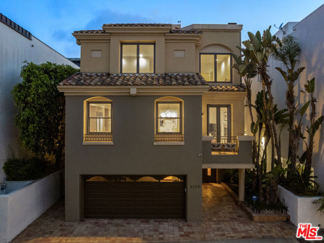 5105 Via Donte, Marina del Rey CA: https://media.crmls.org/mediaz/6240e705-53f3-4f61-9bd5-43f494e4e436.jpg